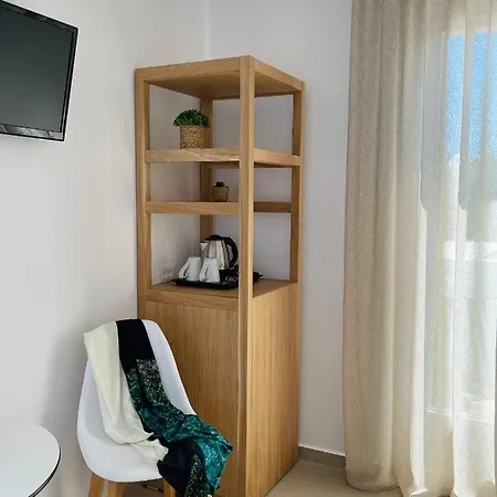 Esperides * Platys Gialos (Mykonos)