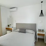 Esperides * Platys Gialos (Mykonos)