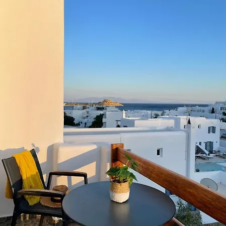 Esperides Platys Gialos (Mykonos)